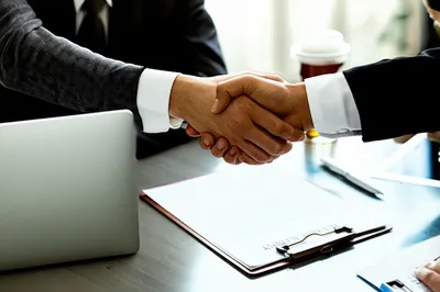 Illustration hires - Image 1