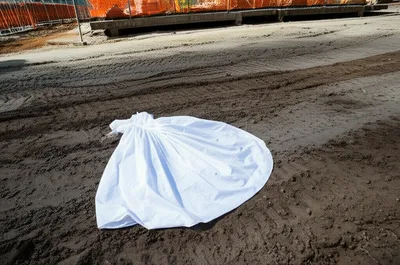 Illustration smutty - Image 1