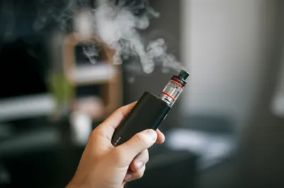 Illustration vaping - Image 1