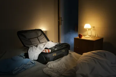 Illustration blows - Image 1