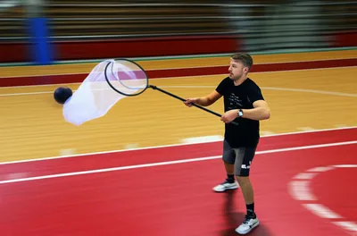 Illustration intercepted