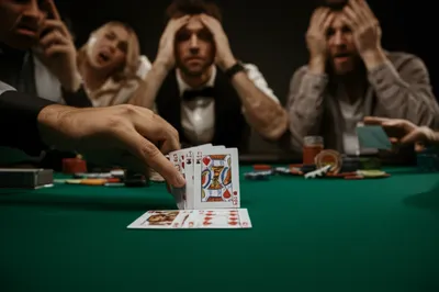 Illustration declaring - Image 1