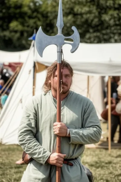 Illustration halberd - Image 1