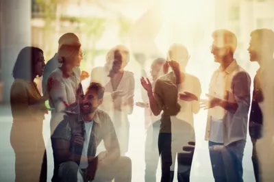 Illustration mingling - Image 1