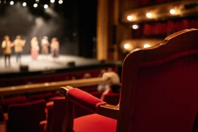 Illustration stalls - Image 1