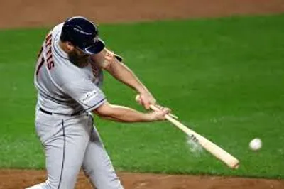 Illustration batter - Image 2