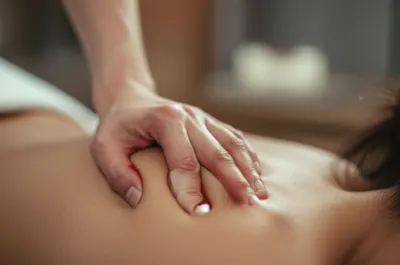 Illustration knuckle - Image 1