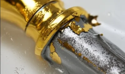 Illustration stripped - Image 1