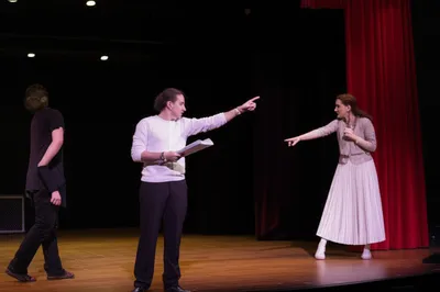 Illustration recast - Image 1