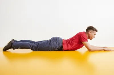 Illustration worm - Image 1