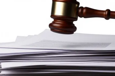 Illustration overturning - Image 1