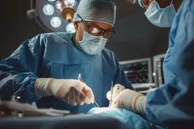 Illustration handling - Image 1