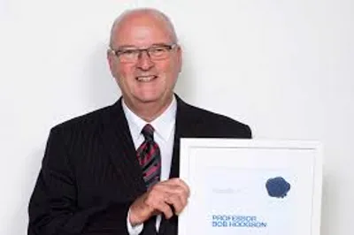 Illustration emeritus - Image 2