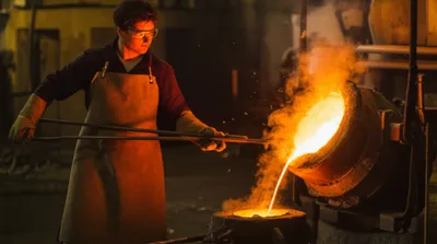 Illustration smelter - Image 1