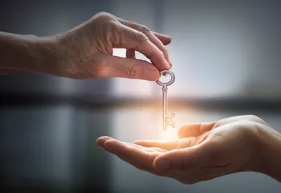 Illustration handover - Image 1