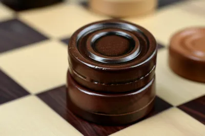 Illustration crowning - Image 1