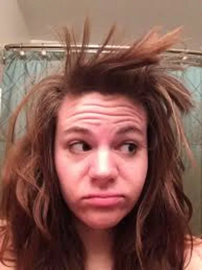 Illustration disheveled - Image 2