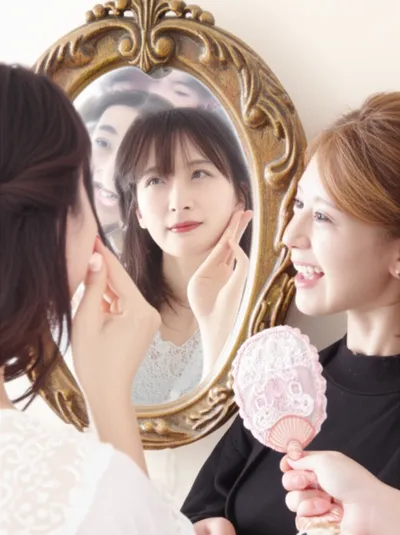 Illustration flatters - Image 1