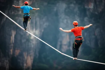 Illustration closer - Image 1