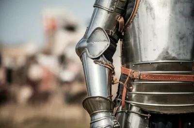 Illustration brace - Image 1