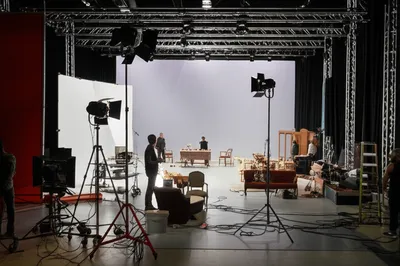 Illustration setting - Image 1