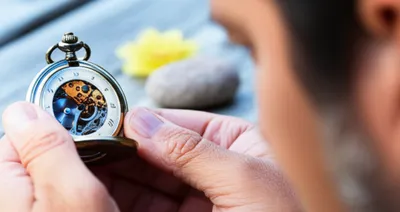 Illustration disregard - Image 1