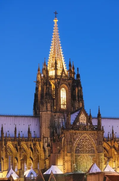 Illustration crown - Image 1