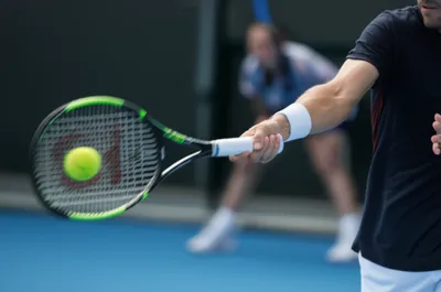 Illustration forehand - Image 1