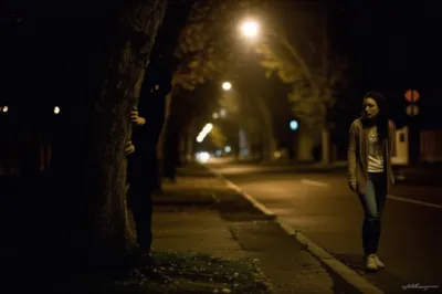 Illustration stalking - Image 1