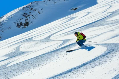 Illustration skis - Image 1