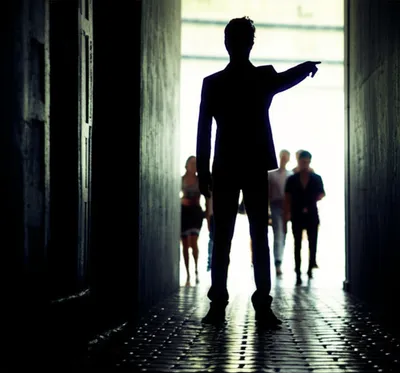 Illustration hustle - Image 1