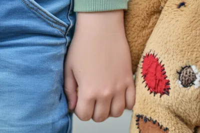 Illustration tattered - Image 1