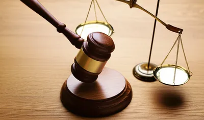 Illustration adjudging - Image 1