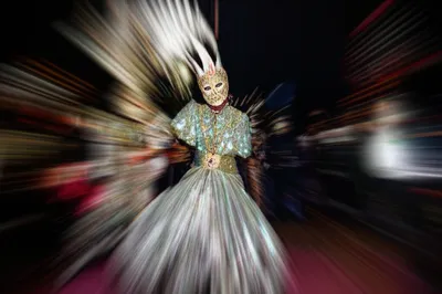 Illustration masquerades - Image 1