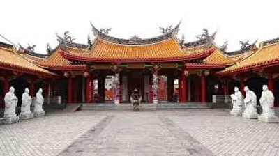 Illustration shrine - Image 3