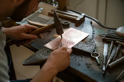 Illustration chaser - Image 1