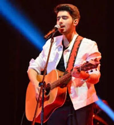 Illustration singer - Image 2