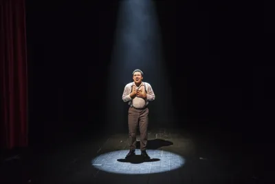 Illustration dramatized - Image 1