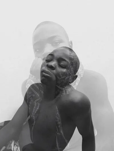 Illustration overlapped - Image 2