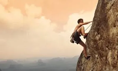 Illustration climb - Image 2