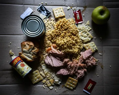 Illustration spread - Image 1