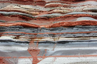 Illustration strata - Image 1