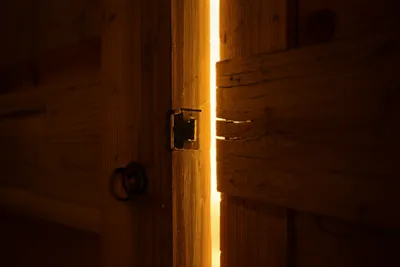 Illustration crack - Image 1