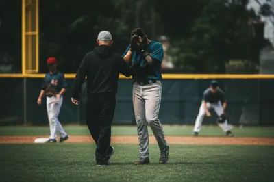 Illustration derricks - Image 1