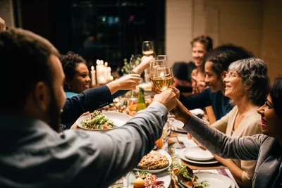 Illustration stay - Image 1