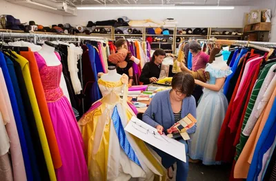 Illustration wardrobes - Image 1