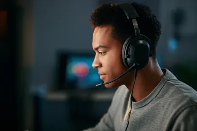 Illustration headpiece - Image 1