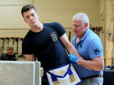 Illustration lewis - Image 1