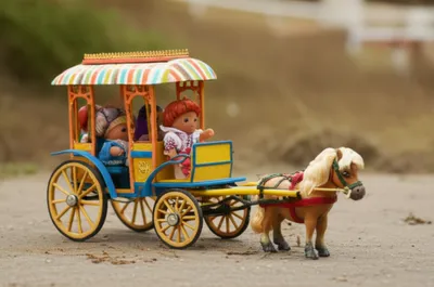 Illustration minibuses - Image 1