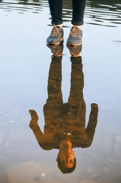 Illustration surfaces - Image 1